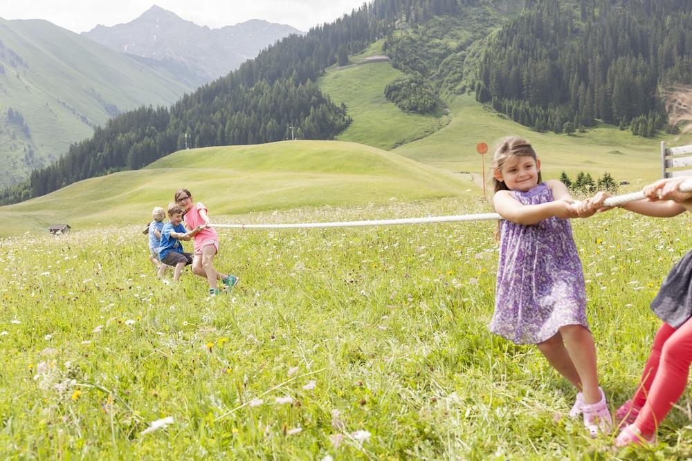 Familotel Kaiserhof - Families Only แบร์วัง ภายนอก รูปภาพ